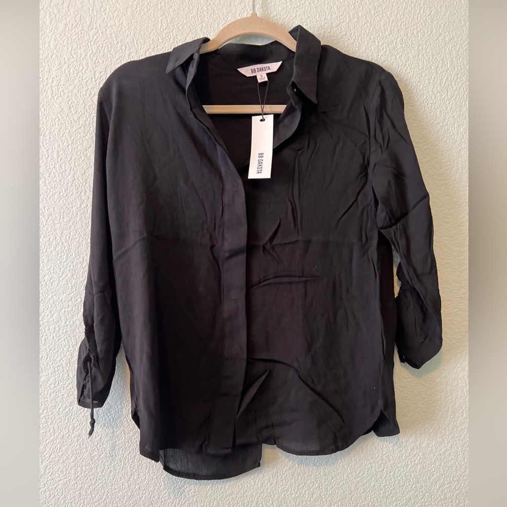 NWT BB Dakota Size Small Black Top